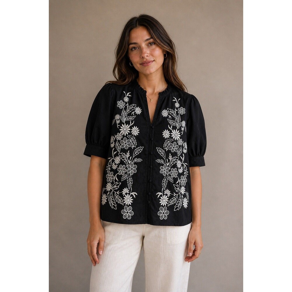 Calypso Black And White Floral Cotton Embroidered Top Size Medium